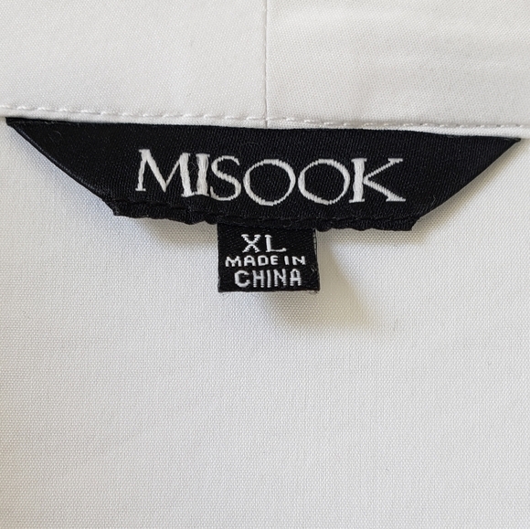 Misook White Button-Down Blouse w/Blue and Green Embroidered Flowers, Size XL - Picture 4 of 4